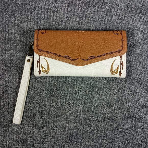 Star Wars Danielle Nicole Wristlet Clutch Womens Mandalorian Baby Yoda Grogu Pur - Picture 1 of 8